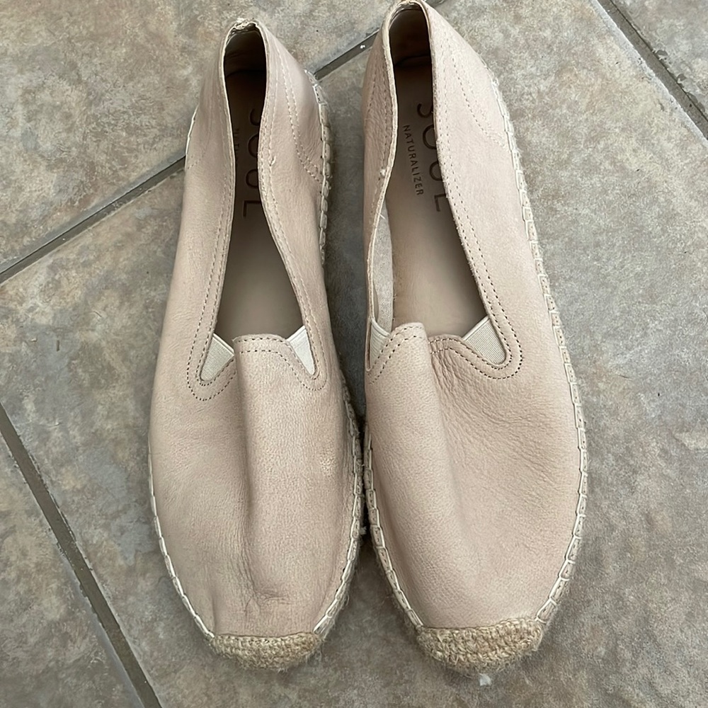 Barely worn Soul by Naturalizer tan women’s 7.5